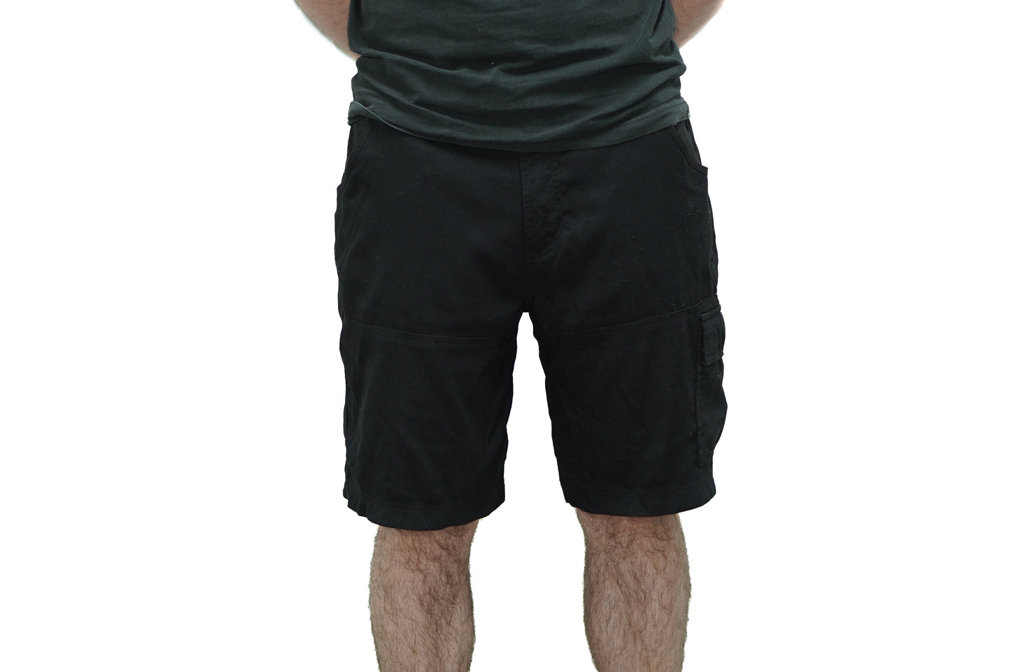 BLACK CARGO SHORTS