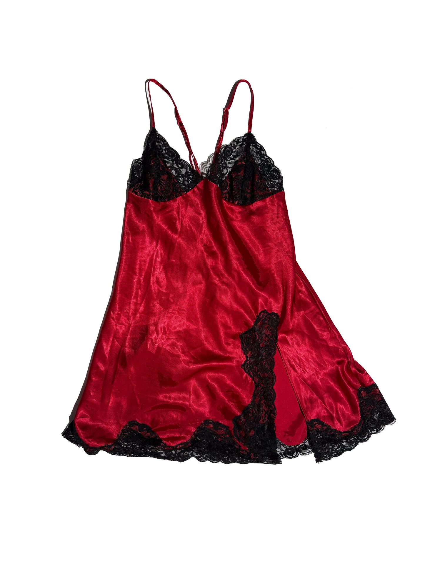 RED LACE CAMI